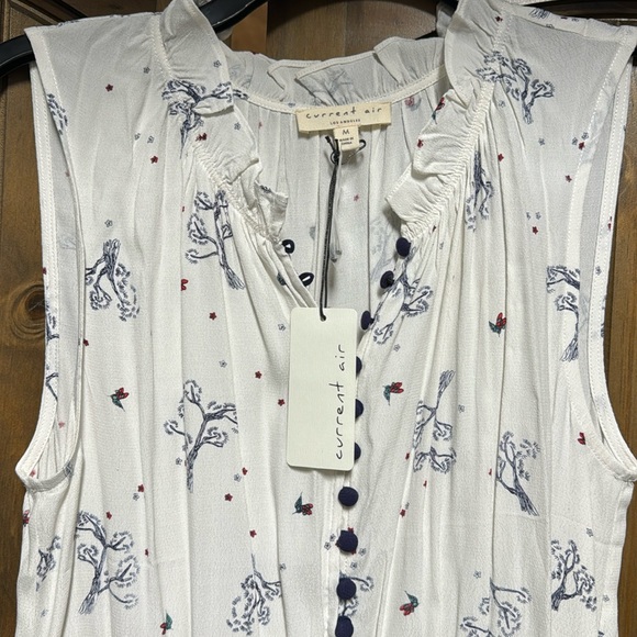 Current Air short jumpsuit NWT White with red and blue pattern detail. - Picture 2 of 5